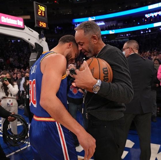 瑞士女将包揽定向女子短距离冠亚军