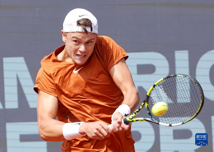 流量最高阵容，踢英超能保级吗？